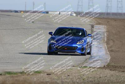 media/Dec-21-2025-Speed Ventures (Sun) [[49cb7d784c]]/Black Group/Session 2/